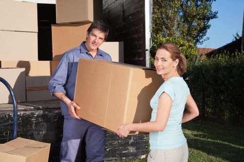 Residential and commercial moving truck support in Swiss Cottage
